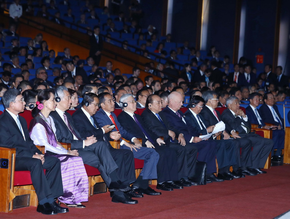 Các đại biểu tham dự phiên khai mạc toàn thể WEF ASEAN 2018. (Ảnh: Thống Nhất/TTXVN)