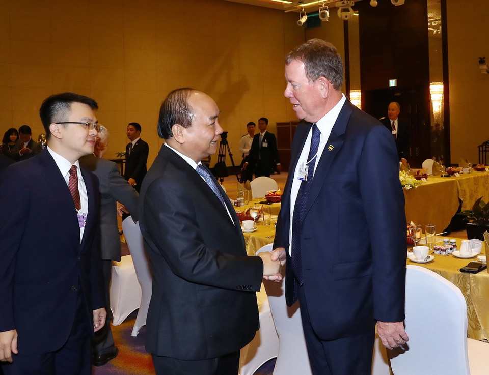 Thủ tướng Nguyễn Xuân Phúc với các đại biểu. (Ảnh: Thống Nhất/TTXVN)