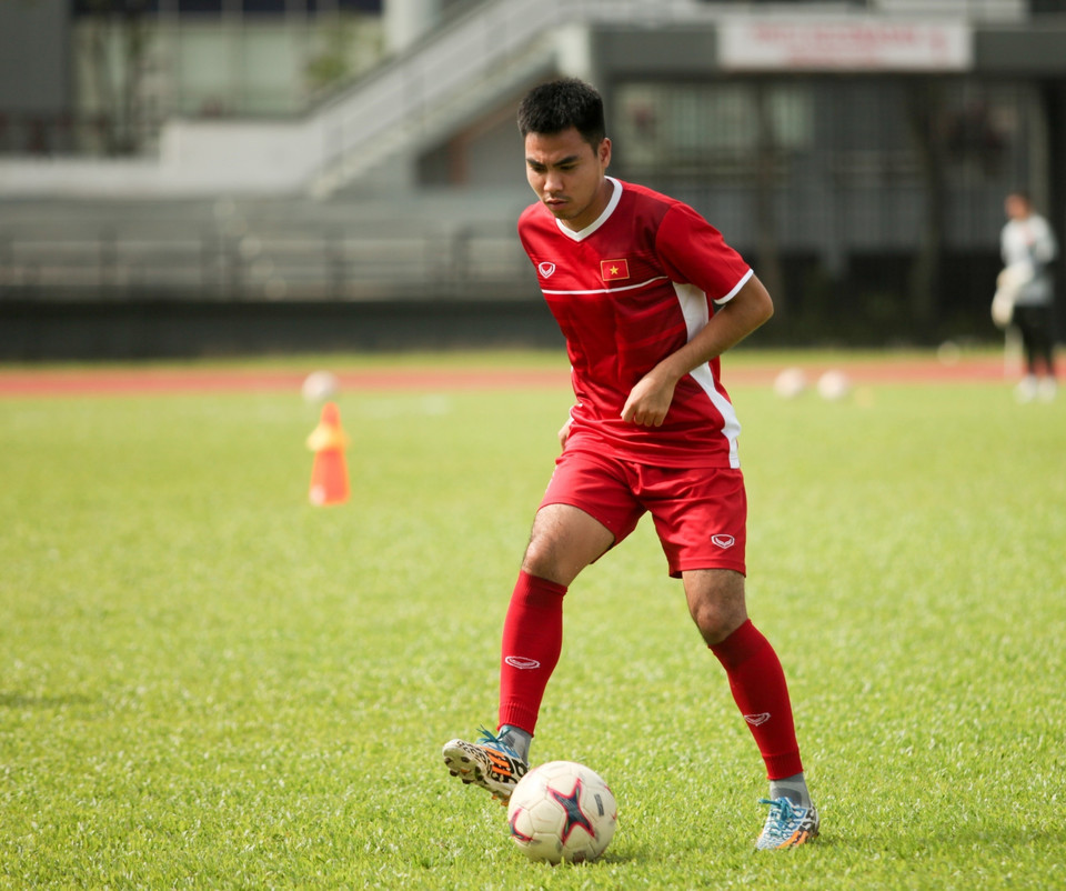 Tiền vệ Đức Huy trong buổi tập tại sân Petaling Jaya. (Ảnh: Hoàng Linh/TTXVN)