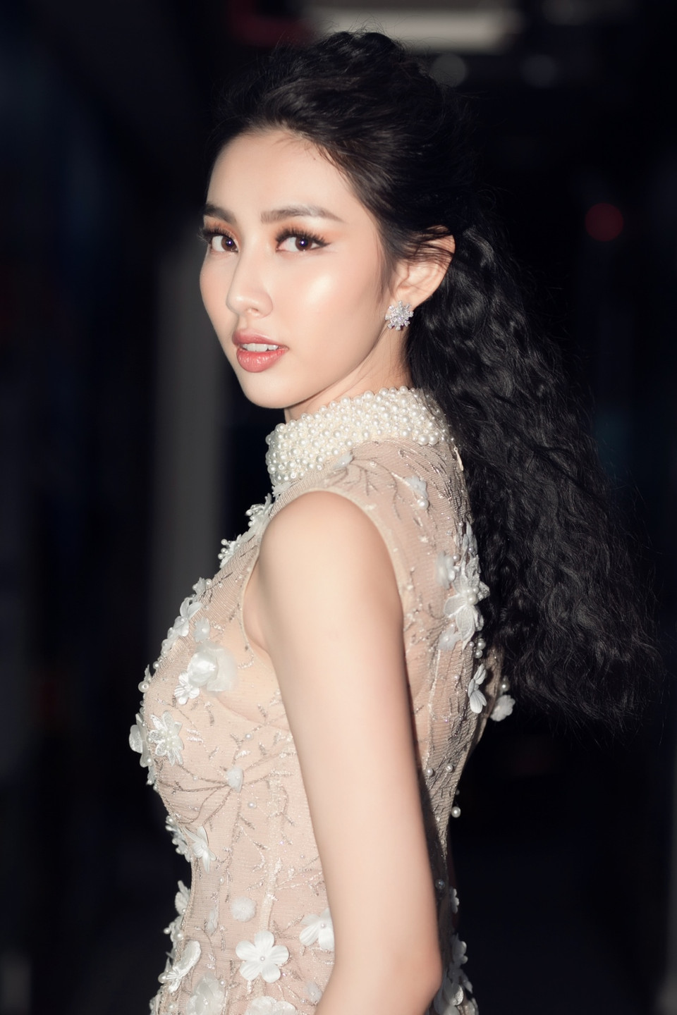 Sau khi trở về từ cuộc thi Miss International 2018, Thuỳ Tiên bắt đầu có những dự án lấn sân sang lĩnh vực âm nhạc, gameshow. (Ảnh: Khánh Linh Phạm)