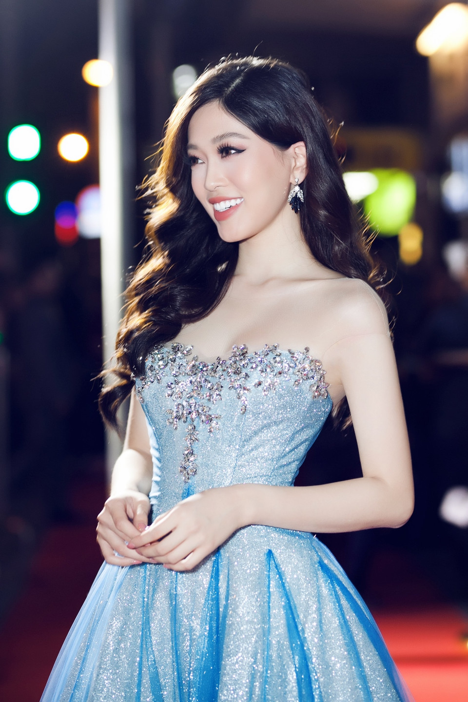 Sau cuộc thi Hoa hậu Việt Nam, Á hậu Phương Nga chăm chỉ tham gia các hoạt động tại Hà Nội. (Ảnh: Khánh Linh Phạm)