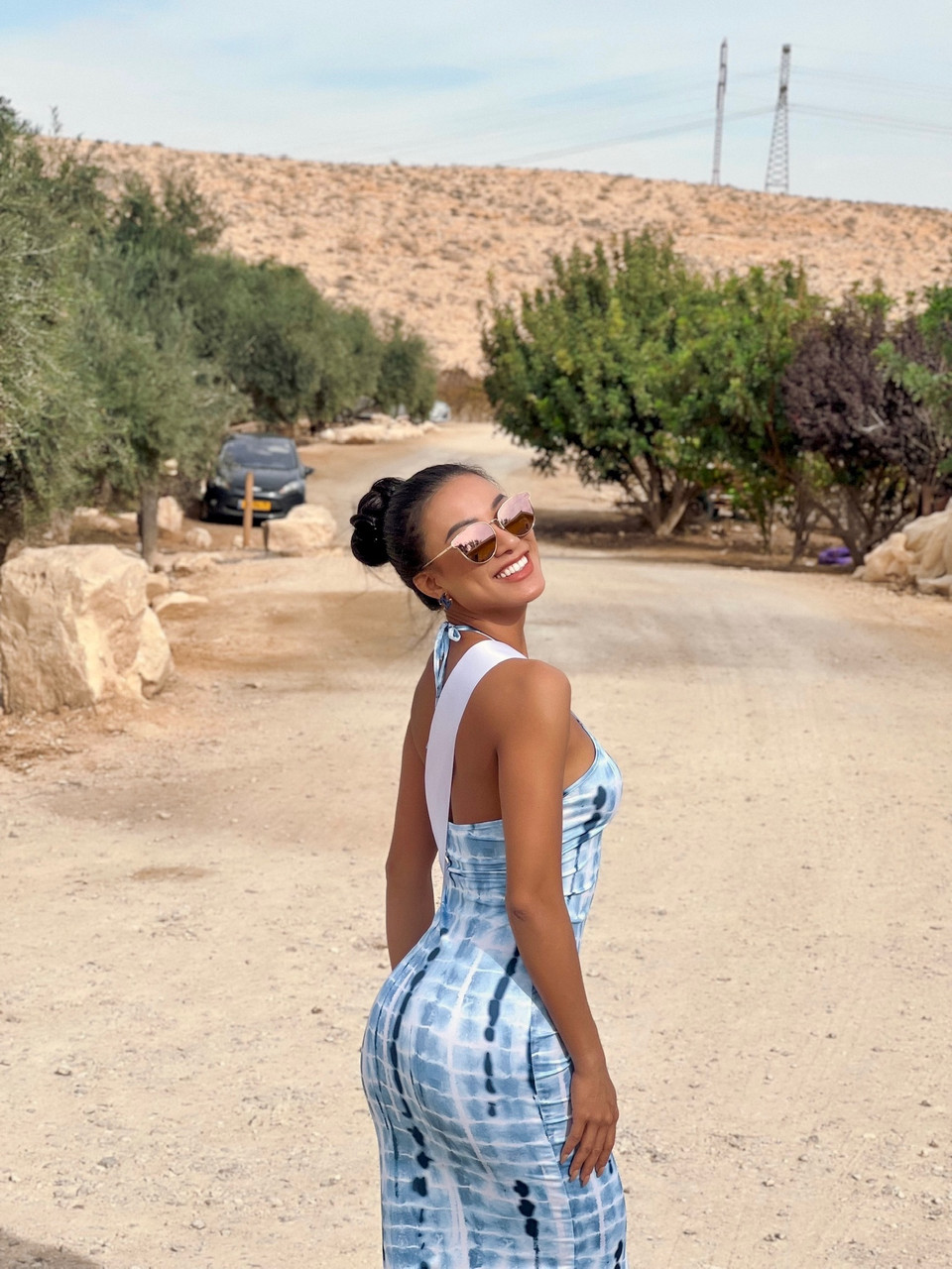 Cùng ngắm hình ảnh của đại diện Việt Nam trong các hoạt động bên lề cuộc thi. (Ảnh: NVCC)