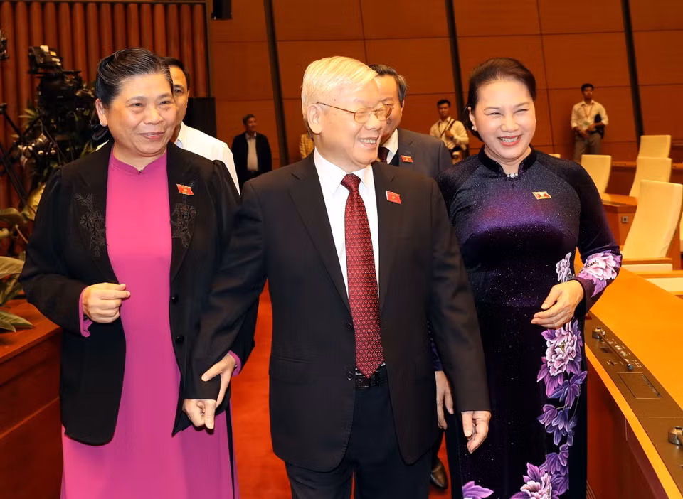 Tổng Bí thư, Chủ tịch nước Nguyễn Phú Trọng, Chủ tịch Quốc hội Nguyễn Thị Kim Ngân, Phó Chủ tịch Thường trực Tòng Thị Phóng tại lễ bế mạc. (Ảnh: TTXVN)