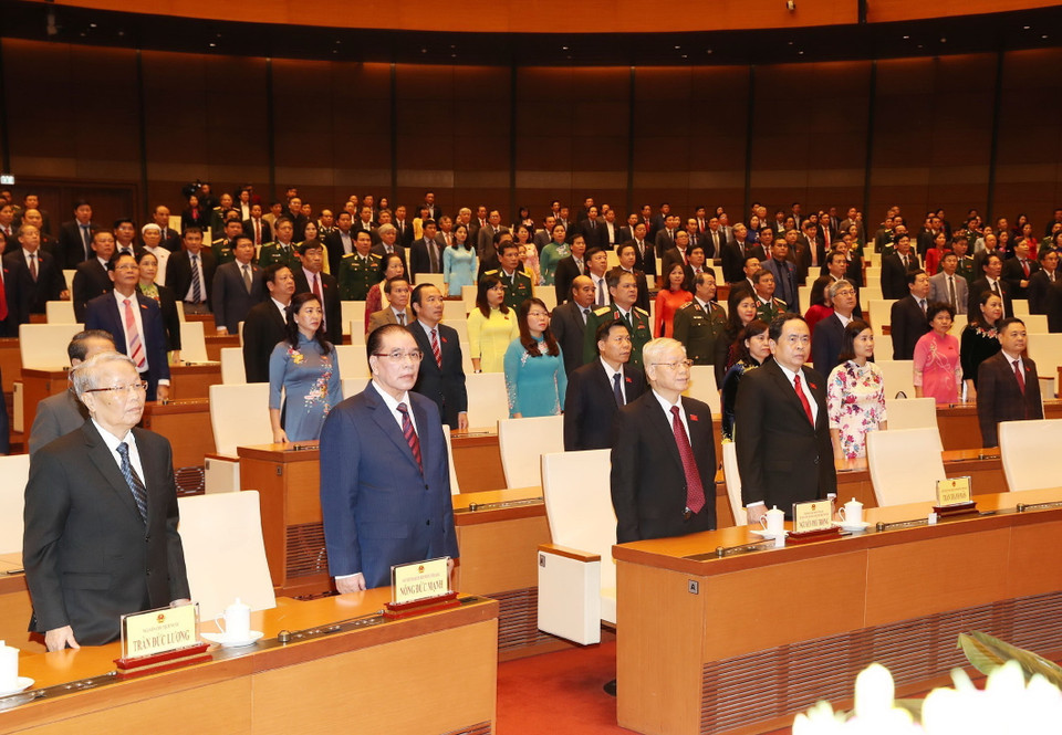 Tổng Bí thư, Chủ tịch nước Nguyễn Phú Trọng cùng các lãnh đạo, nguyên lãnh đạo Đảng và Nhà nước dự Lễ bế mạc Kỳ họp thứ Tám, Quốc hội khóa XIV. (Ảnh: TTXVN)