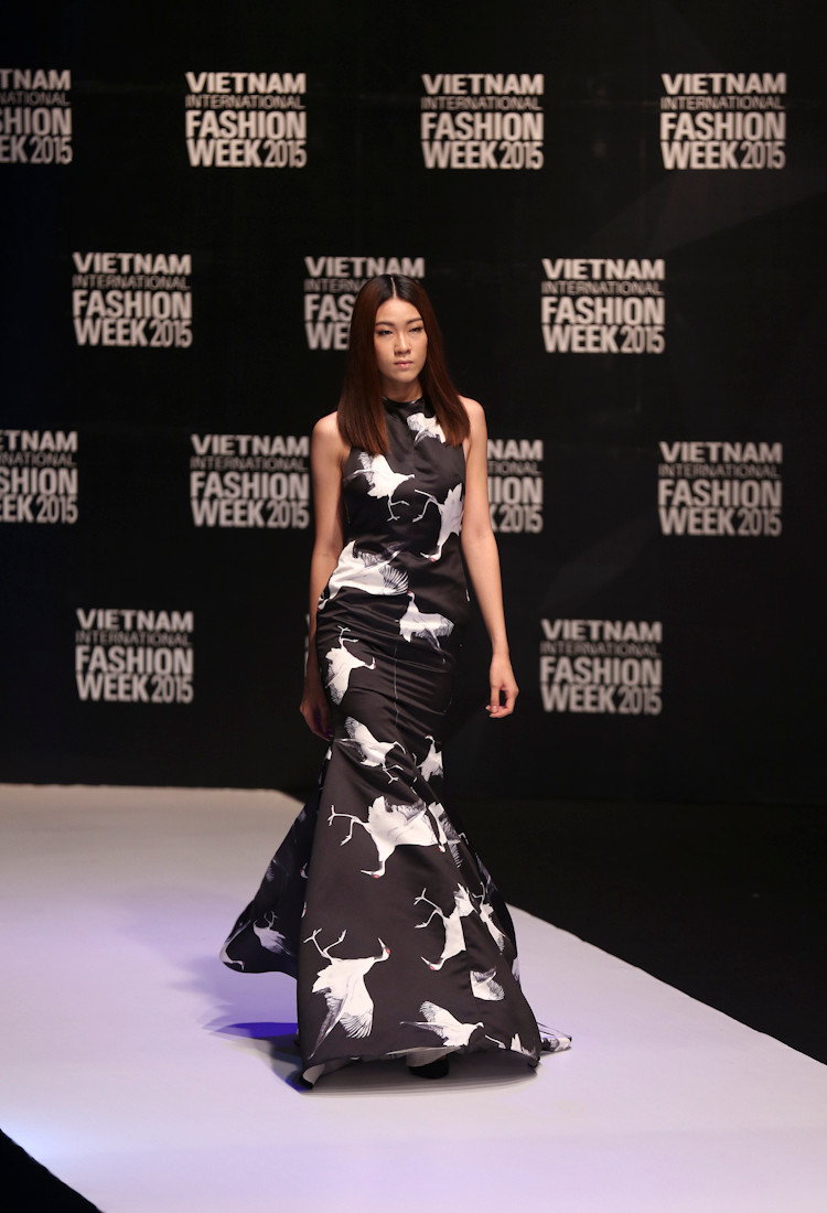 Ngọc Thúy trong trang phục của nhà thiết kế Nguyễn Quang Việt. (Ảnh: BTC)