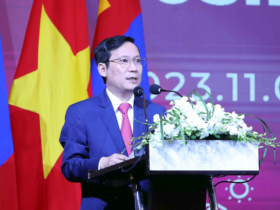 Chủ tịch Liên đoàn Thương mại và Công nghiệp Việt Nam Phạm Tấn Công phát biểu tại Diễn đàn. (Ảnh: An Đăng/TTXVN)