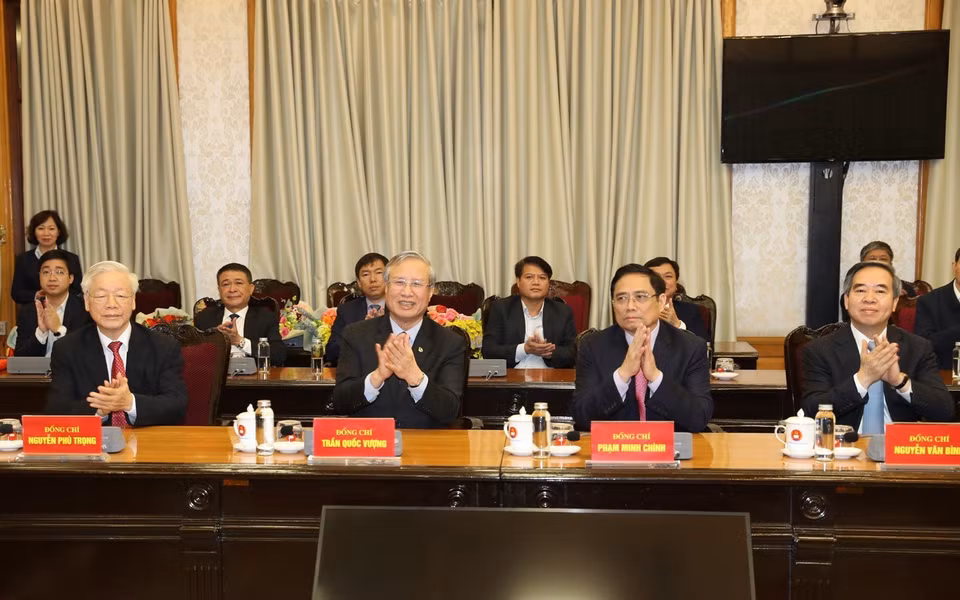 Tổng Bí thư, Chủ tịch nước Nguyễn Phú Trọng và các đại biểu dự buổi lễ. (Ảnh: Trí Dũng/TTXVN)