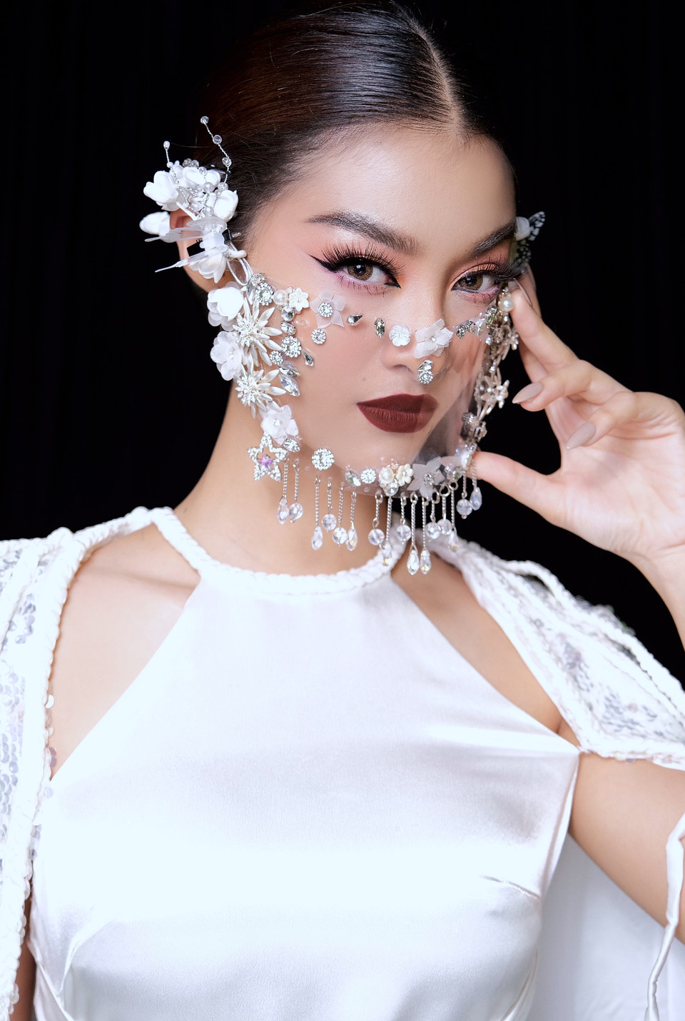 Trong khi đó, nhạc sỹ Nguyễn Hải Phong khẳng định rằng đã rất lâu rồi anh mới thấy một ca khúc có chiều sâu như vậy, cả âm nhạc và hình ảnh đều không có trên thị trường. (Ảnh: CTV/Vietnam+)