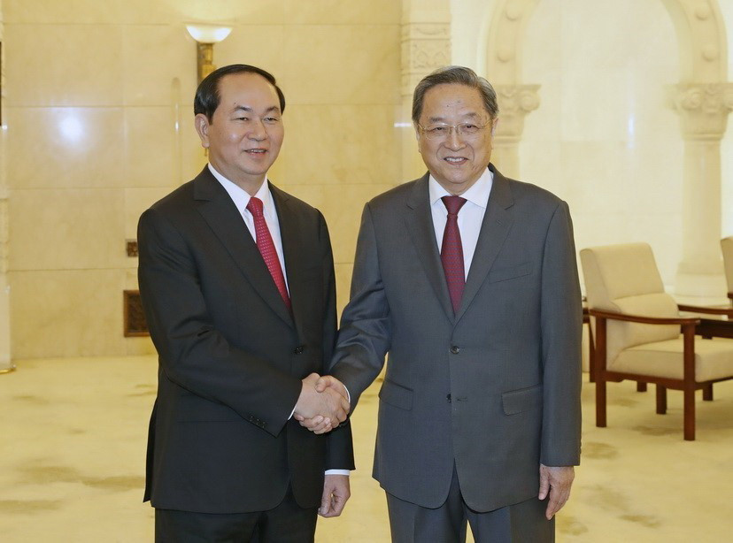 Chiều 12/5/2017, tại Bắc Kinh, Chủ tịch nước Trần Đại Quang gặp Ủy viên Thường vụ Bộ Chính trị, Chủ tịch Ủy ban toàn quốc Hội nghị Hiệp thương Chính trị nhân dân Toàn quốc Trung Quốc Du Chính Thanh, trong chuyến thăm cấp Nhà nước tới Trung Quốc. (Ảnh: Nhan Sáng/TTXVN)