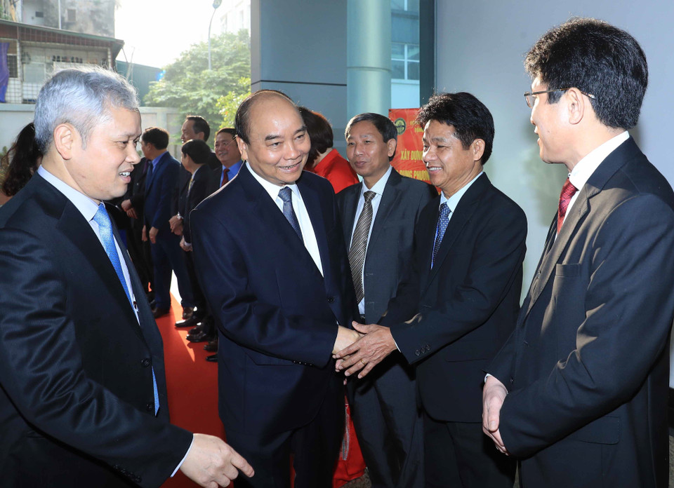 Thủ tướng Nguyễn Xuân Phúc với các đại biểu dự hội nghị. (Ảnh: Thống Nhất/TTXVN)