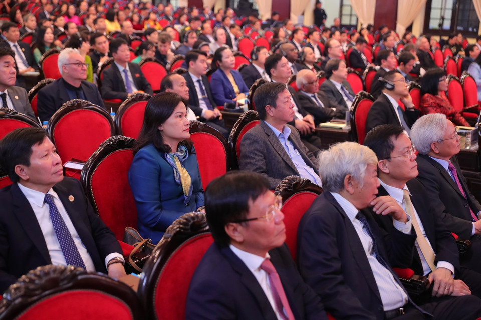 Các đại biểu tham dự buổi lễ. (Ảnh: Hoàng Hiếu/TTXVN)