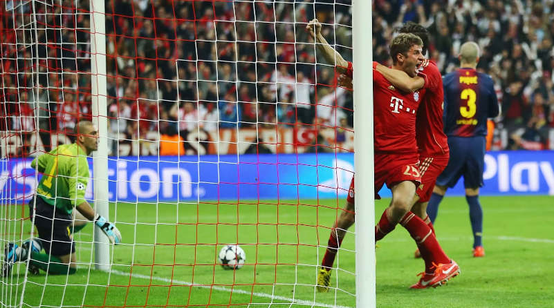 Müller một lần nữa ghi bàn mở tỷ số trong trận bán kết lượt đi năm 2013 với Barcelona. (Nguồn: FCB)