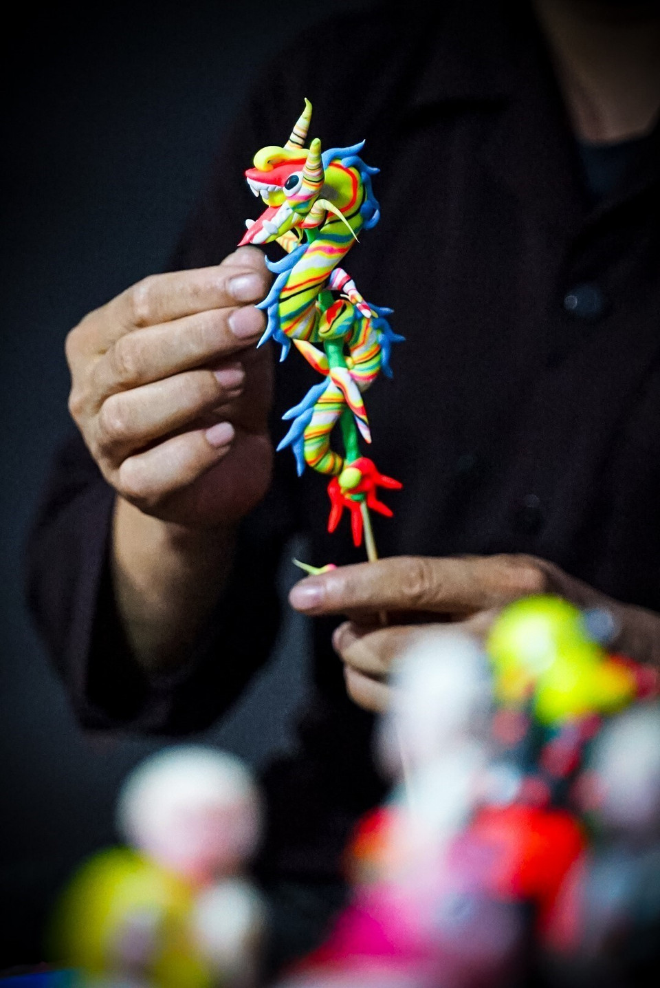 Mỗi tác phẩm Tò he nói riêng hay các con giống bột nói chung đều ít nhiều mang phong cách và dấu ấn của những người đã nặn ra chúng. (Ảnh: Khánh Hoà/TTXVN)