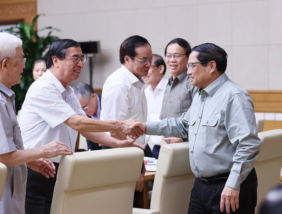 Thủ tướng Phạm Minh Chính với các đại biểu dự Hội nghị. (Ảnh: Dương Giang/TTXVN)