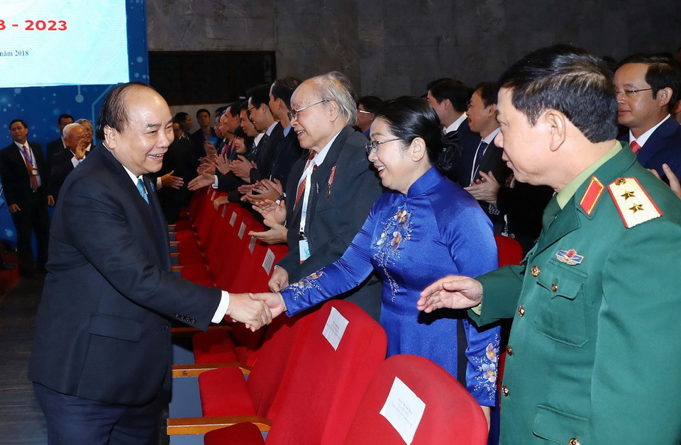 Thủ tướng Nguyễn Xuân Phúc với các đại biểu tại Đại hội. (Ảnh: Thống Nhất/TTXVN)