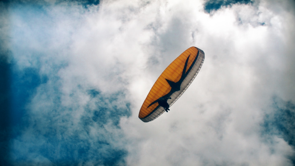 Vì thế, mỗi chuyến bay thành công là một trải nghiệm và cảm xúc vô cùng tuyệt vời đối với mỗi 'cánh chim.' (Ảnh: Tùng Lâm/Vietnam+)