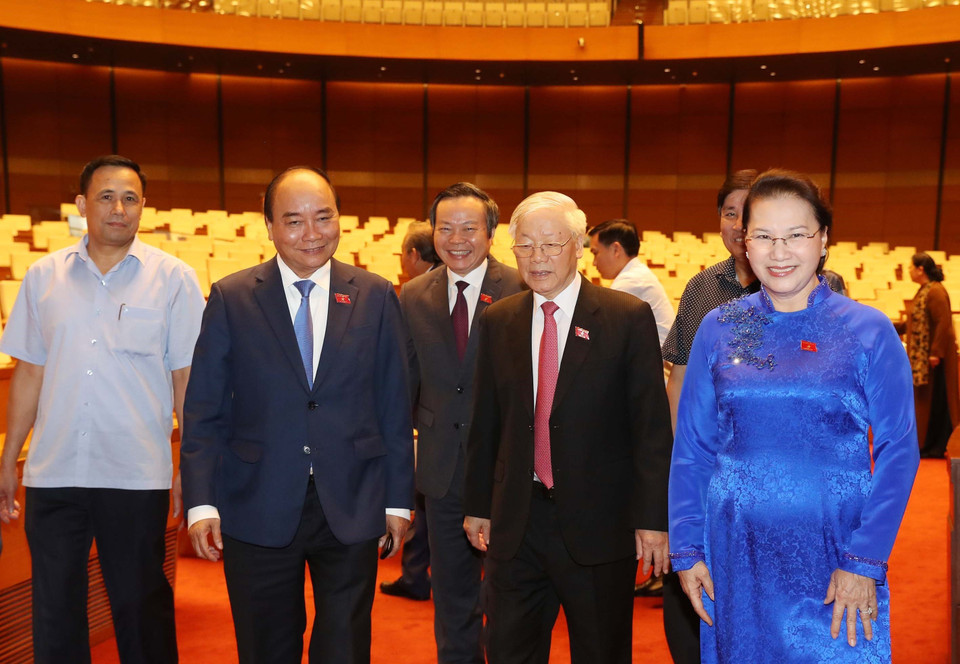 Chủ tịch Quốc hội Nguyễn Thị Kim Ngân với Tổng Bí thư, Chủ tịch nước Nguyễn Phú Trọng, Thủ tướng Chính phủ Nguyễn Xuân Phúc cùng nhiều vị lãnh đạo, nguyên lãnh đạo Đảng, Nhà nước dự phiên bế mạc. (Ảnh: Trọng Đức/TTXVN)