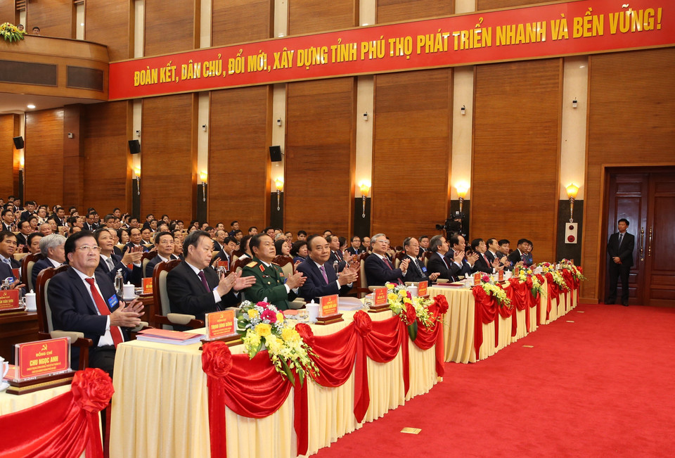 Thủ tướng Nguyễn Xuân Phúc và các lãnh đạo Đảng, Nhà nước dự Đại hội. (Ảnh: Dương Giang/TTXVN)