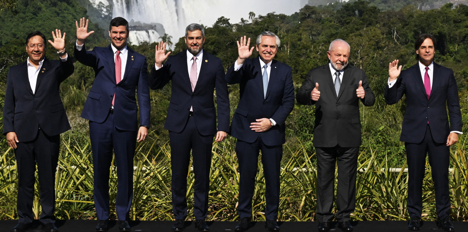 Ngày 4/7/2023, các nhà lãnh đạo Khối thị trường chung Nam Mỹ (MERCOSUR) đã kết thúc Hội nghị thượng đỉnh kéo dài 2 ngày . (Ảnh: AFP/TTXVN)