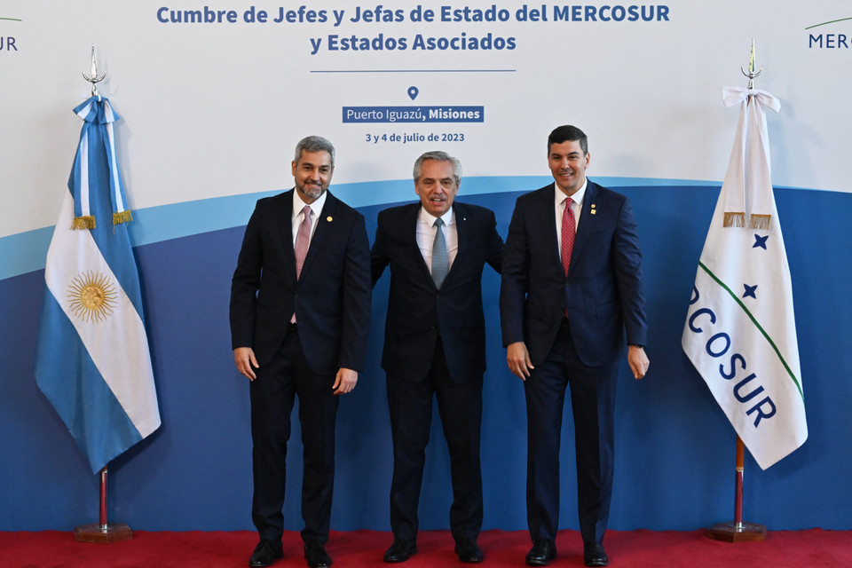 Hội nghị diễn ra tại thành phố Puerto Iguazu của Argentina quy tụ nguyên thủ quốc gia của các nước thành viên MERCOSUR. (Ảnh: AFP/TTXVN)