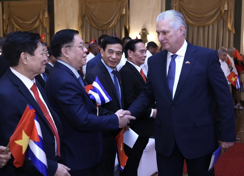 Bí thư thứ nhất Đảng Cộng sản Cuba, Chủ tịch Cuba Miguel Diaz Canel Bermudez đến dự buổi gặp gỡ. (Ảnh: Lâm Khánh/TTXVN)