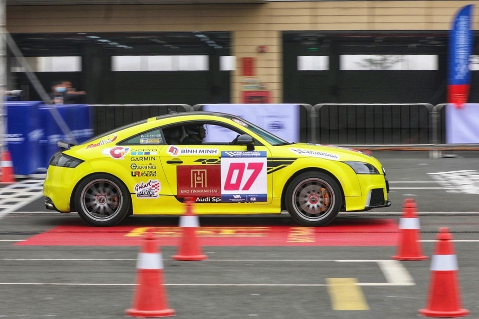 Xe tham gia đua tại Giải vô địch Motorkhana Việt Nam 2021.(Ảnh: Minh Quyết/TTXVN)