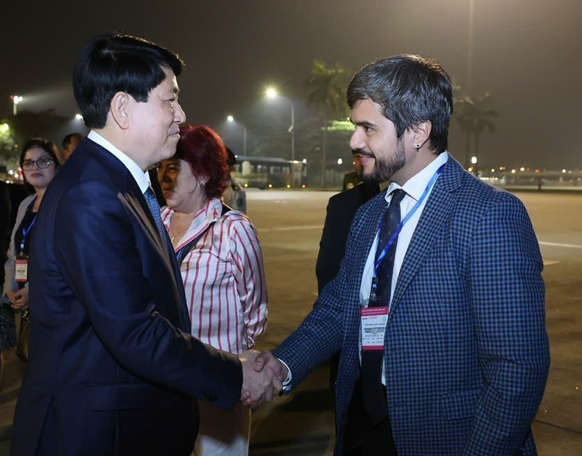 Lễ tiễn Chủ tịch nước Lương Cường tại Sân bay Quốc tế Nội Bài. (Ảnh: Lâm Khánh/TTXVN)