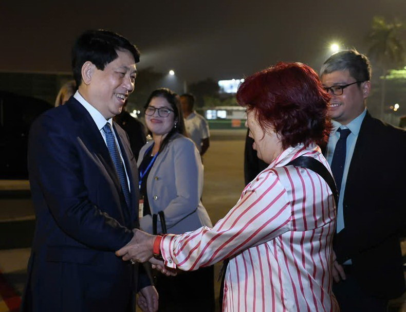 Lễ tiễn Chủ tịch nước Lương Cường tại Sân bay Quốc tế Nội Bài. (Ảnh: Lâm Khánh/TTXVN)