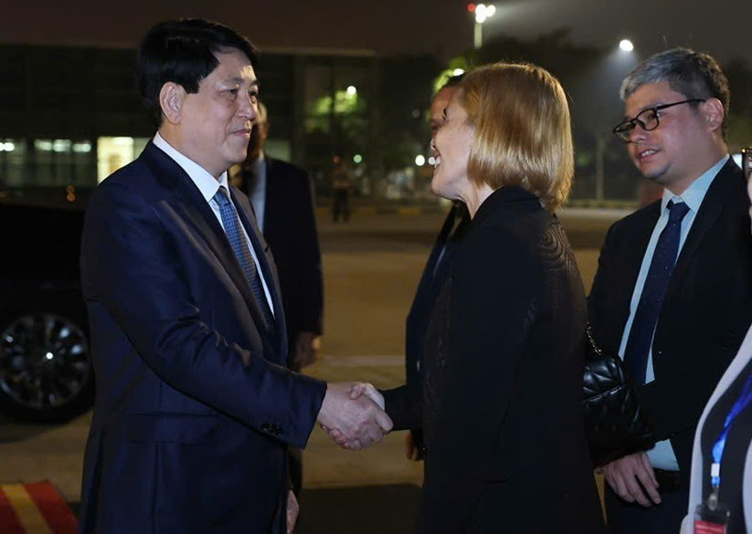 Lễ tiễn Chủ tịch nước Lương Cường tại Sân bay Quốc tế Nội Bài. (Ảnh: Lâm Khánh/TTXVN)