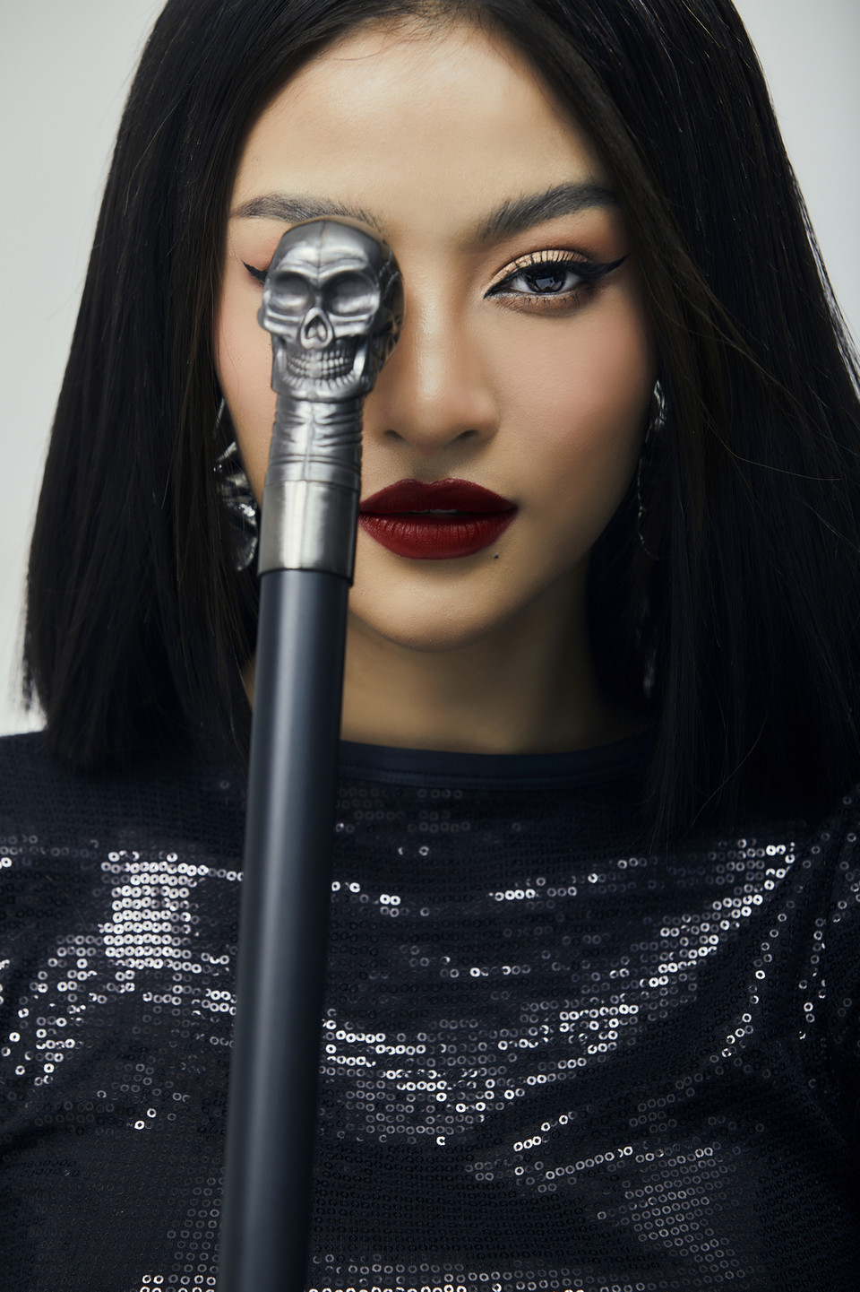 Cộng đồng mạng tiếp tục được phen trầm trồ khi Á hậu rapper ‘hoành’ mạng xã hội với bộ ảnh thời trang cao cấp... (Ảnh: Hoàng Phúc/Vietnam+)