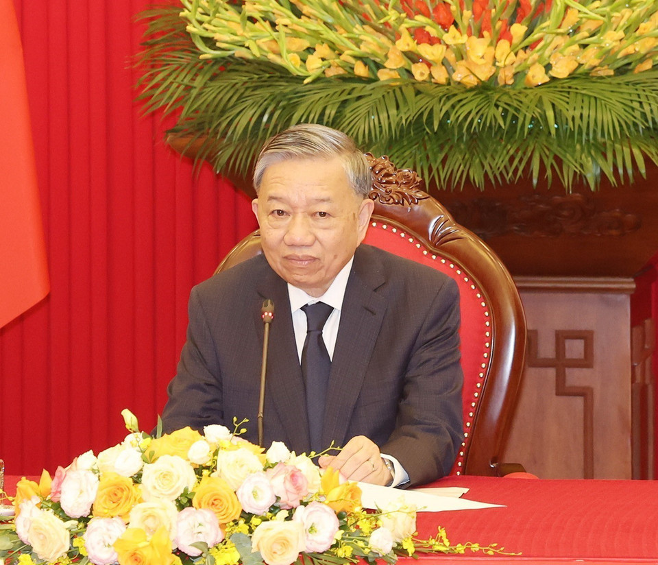 Tổng Bí thư, Chủ tịch nước Tô Lâm điện đàm với Tổng thống Đại Hàn Dân Quốc Yoon Suk Yeol. (Ảnh: Trí Dũng/TTXVN)