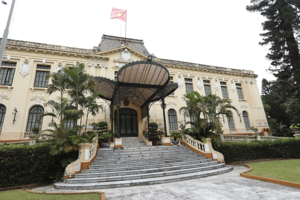 Phủ Khâm sai - Bắc Bộ phủ (nay là Nhà khách Chính phủ) - địa điểm lịch sử tiêu biểu gắn với ngày Cách mạng Tháng Tám thành công. (Ảnh: Tuấn Anh/TTXVN)