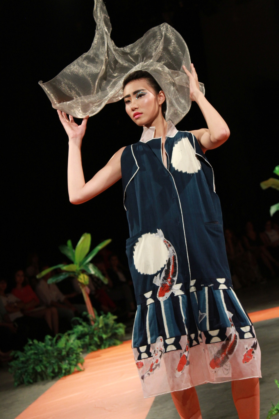 Nhà thiết kế Minh Hạnh luôn thể hiện bản lĩnh của một 'đàn chị...' (Ảnh: Xuân Mai/Vietnam+)