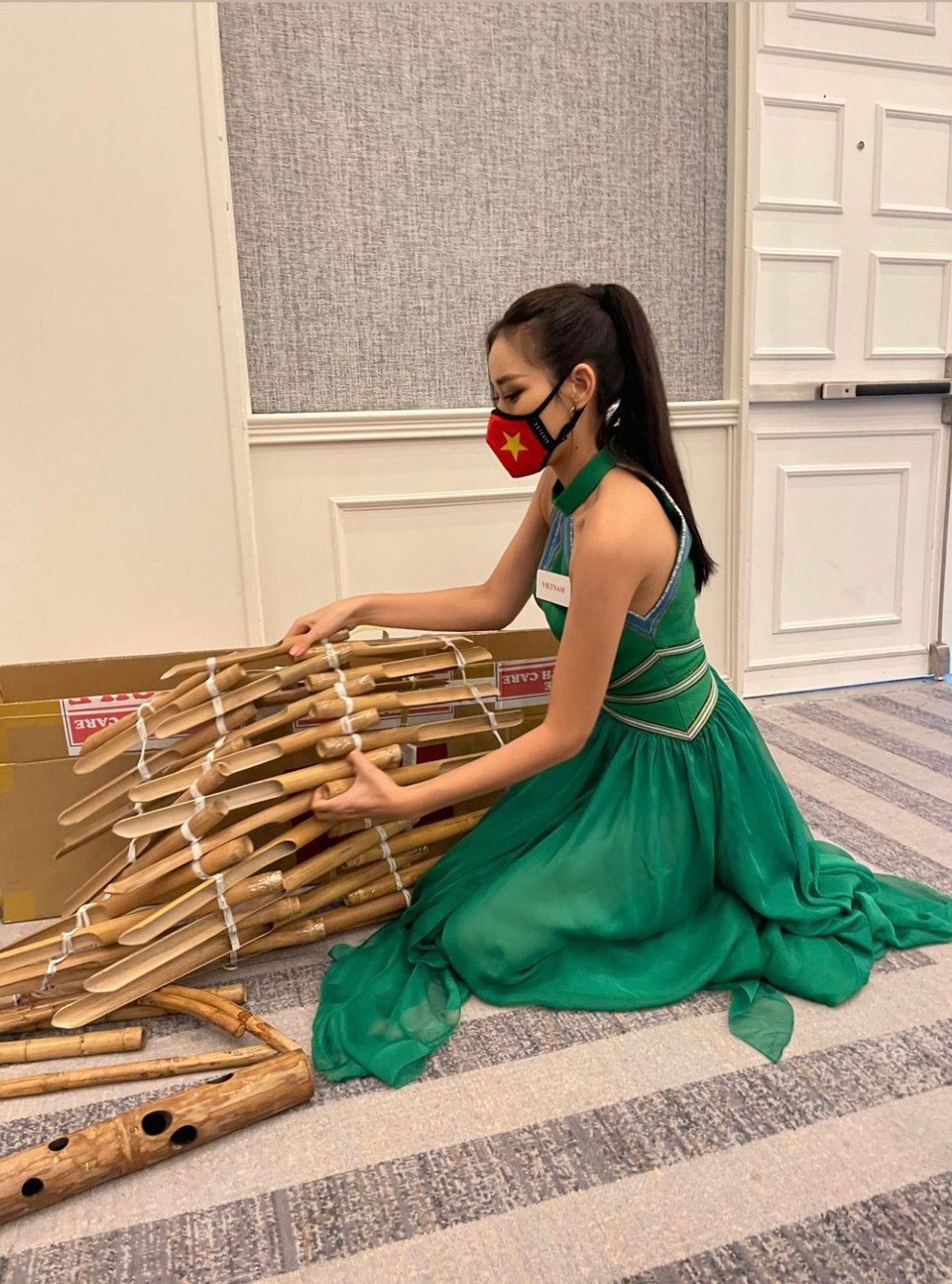 Chiếc đàn T'rưng mà Đỗ Thị Hà mang theo để thể hiện phần thi tài năng. (Ảnh: NVCC)