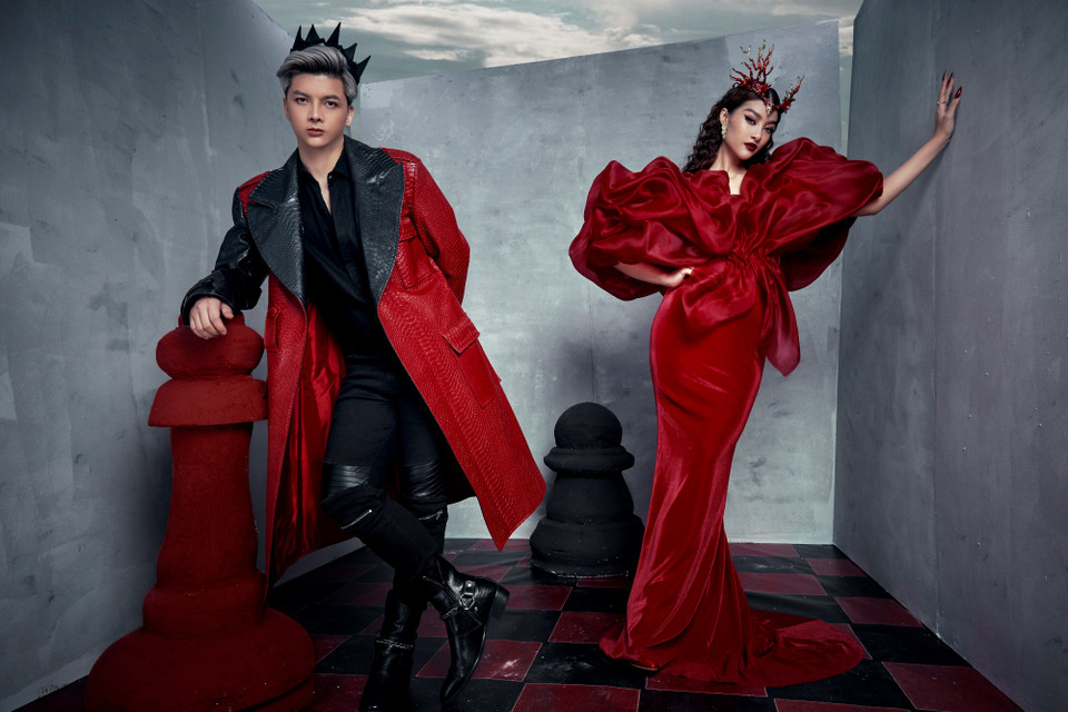 Chưa đầy 2 năm, cô đã khẳng định được tài năng khi thử sức tại một số sân chơi như King Of Rap, Trời sinh một cặp. Không dừng lại ở đó, nàng hậu sinh năm 2000 mới đây lại tiếp tục ghi danh vào cuộc thi The Heroes - Thần tượng đối thần tượng. (Ảnh: CTV/Vietnam+)