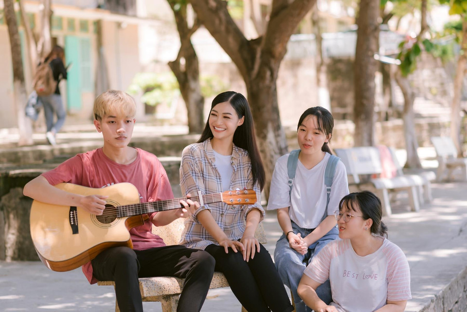 Sau quãng thời gian Á hậu Kiều Loan liên tục hé lộ hình ảnh trong clip tự giới thiệu thì bất ngờ fanpage chính thức của Miss Grand International đã tung lên clip giới thiệu của đại diện Việt Nam với lượng tương tác cao. (Ảnh: CTV/Vietnam+)