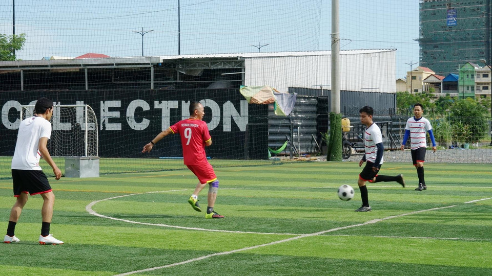 Giải đấu diễn ra với thể thức một trận duy nhất trong sự cổ vũ nồng nhiệt của các cổ động viên. Sau hai hiệp chính hòa 2-2 trong thế trận rượt đuổi tỷ số rất kịch tính và sôi nổi, đội bóng Bộ Ngoại giao và Hợp tác Quốc tế Vương quốc Campuchia đoạt chức vô địch với chiến thắng trong loạt đá luân lưu.