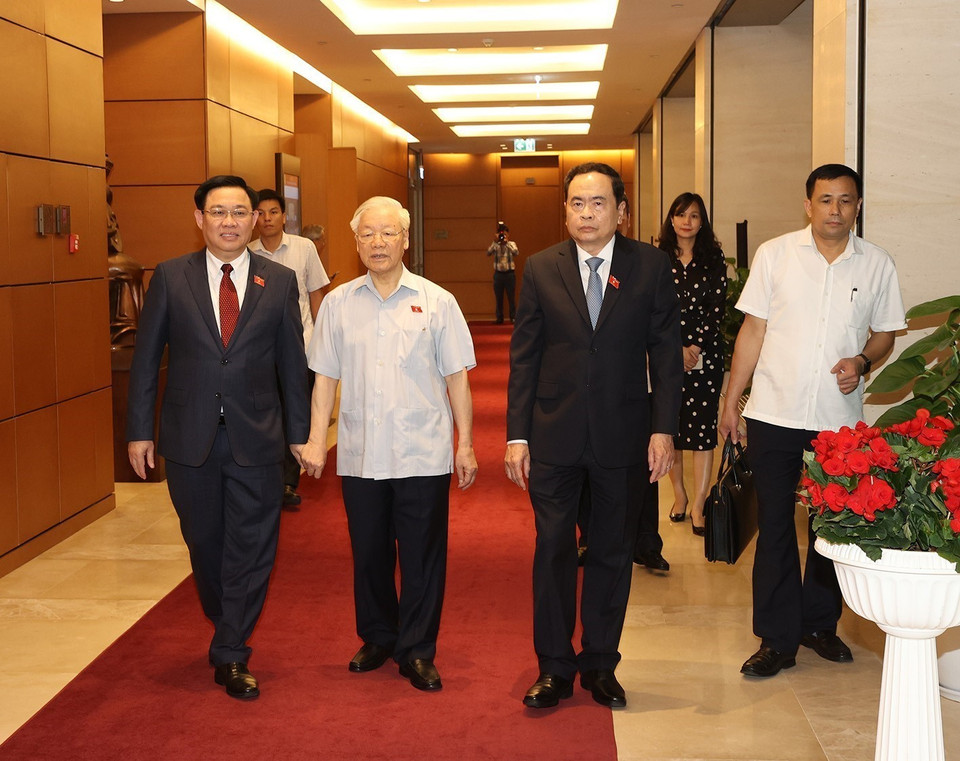 Tổng Bí thư Nguyễn Phú Trọng, Chủ tịch Quốc hội Vương Đình Huệ cùng các lãnh đạo Đảng, Nhà nước dự phiên họp. (Ảnh: Trí Dũng/TTXVN)