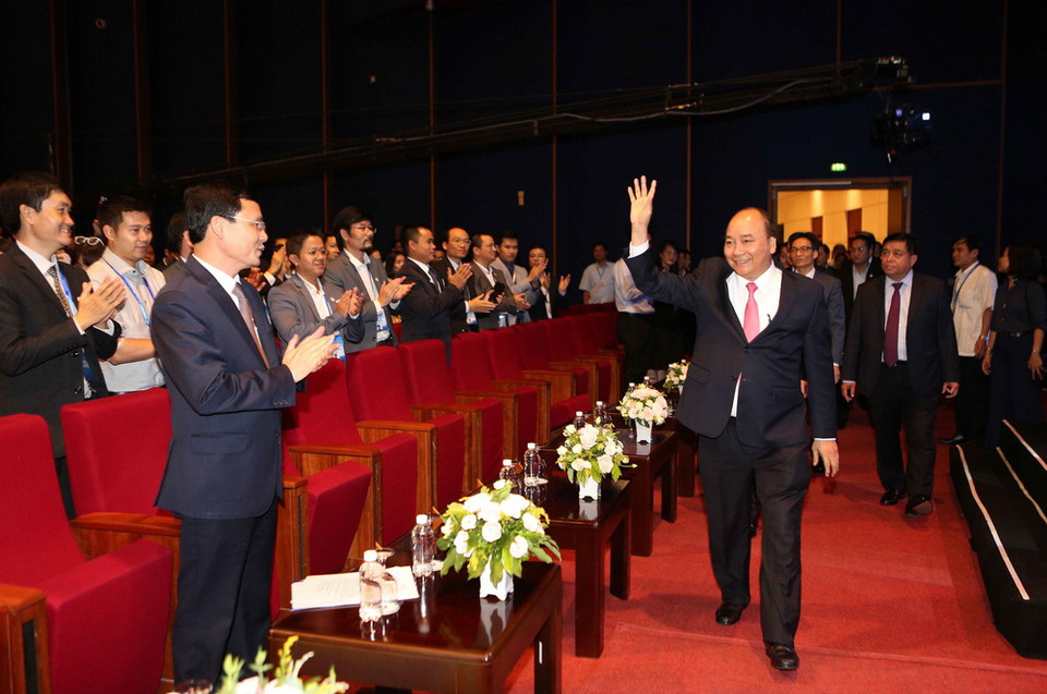 Thủ tướng Nguyễn Xuân Phúc tham dự chương trình. (Ảnh: Dương Giang/TTXVN)