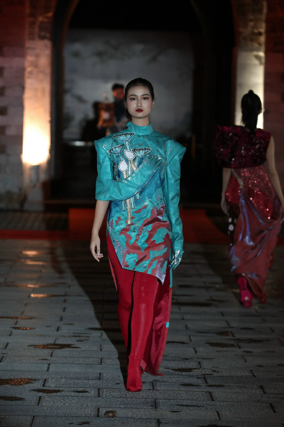 Một thiết kế trong chương trình biểu diễn 'Colombia dệt hòa bình.' (Ảnh: Mai Mai/Vietnam+)