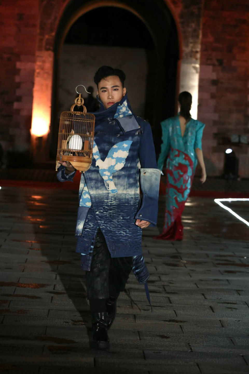 Một thiết kế trong chương trình biểu diễn 'Colombia dệt hòa bình.' (Ảnh: Mai Mai/Vietnam+)