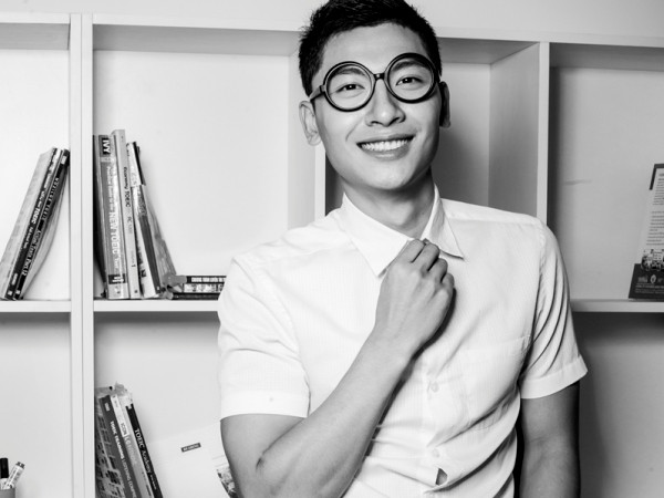 Trần Trung phải dừng cuộc chơi. (Nguồn ảnh: Vietnam's Next Top Model)