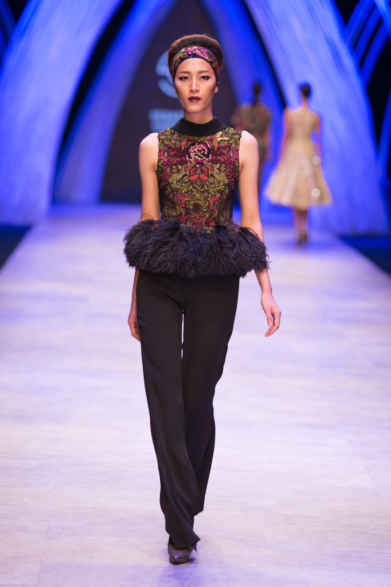 Bộ sưu tập lấy cảm hứng đặc biệt từ những tác phẩm của Johan Laurentz Jenses, họa sỹ nổi tiếng với thể loại tranh tĩnh vật về các loài hoa vào thế kỷ 17. (Ảnh: BTC)