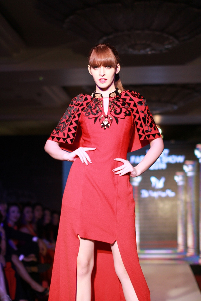 Các thiết kế thể hiến sự giao thoa văn hóa... (Ảnh: Xuân Mai/Vietnam+)