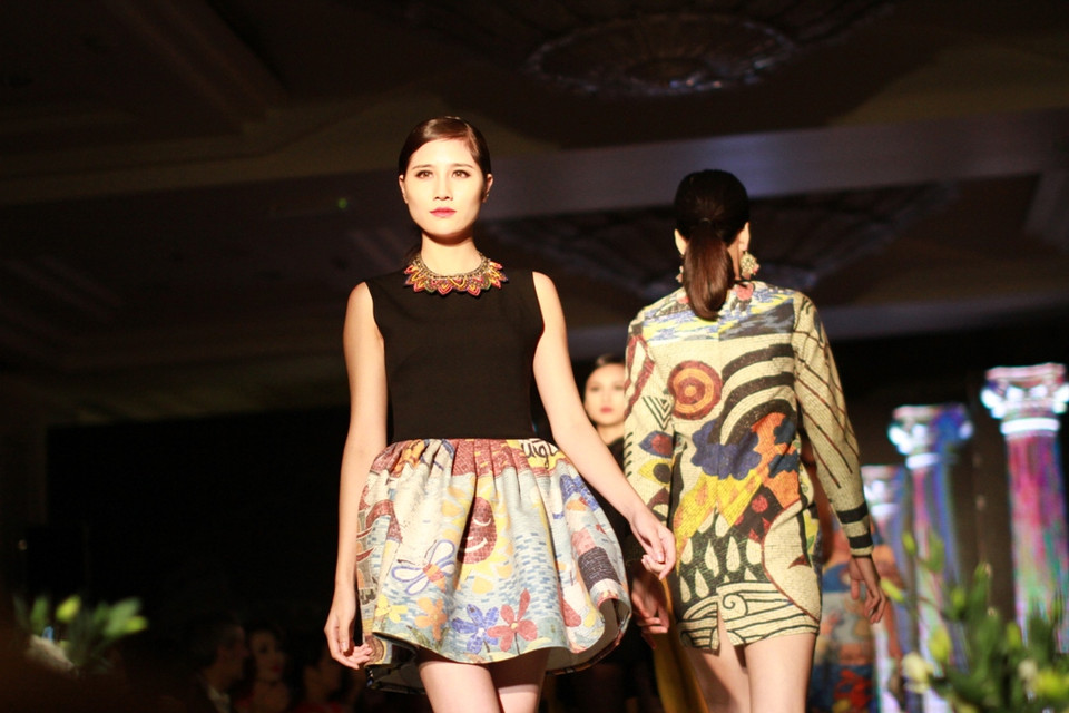 Sự trở lại ấn tượng của NTK Thiều Ngọc. (Ảnh: Xuân Mai/Vietnam+)