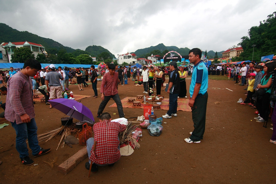 Thi nấu ăn. (Ảnh:Xuân Mai/Vietnam+)