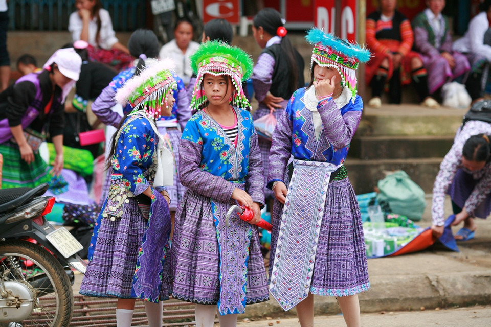 Thiếu nữ dân tộc Mông Hoa. (Ảnh:Xuân Mai/Vietnam+)