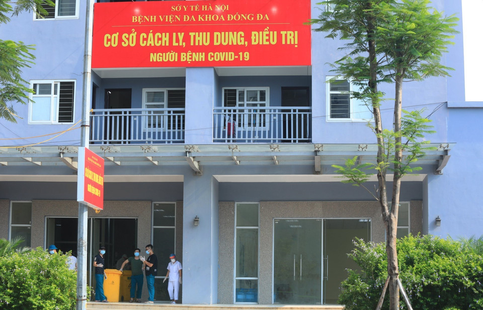 Khu nhà tái định cư Đền Lừ III nằm trên đường Tân Mai, quận Hoàng Mai đã được đưa vào làm cơ sở cách ly, thu dung, điều trị bệnh nhân mắc COVID-19. (Ảnh: Tuấn Anh/TTXVN)