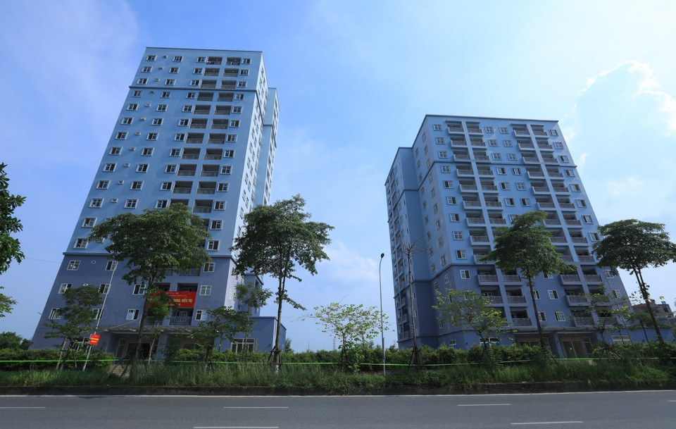 Khu nhà tái định cư Đền Lừ III nằm trên đường Tân Mai, quận Hoàng Mai đã được đưa vào làm nơi điều trị bệnh nhân COVID-19. (Ảnh: Tuấn Anh/TTXVN)