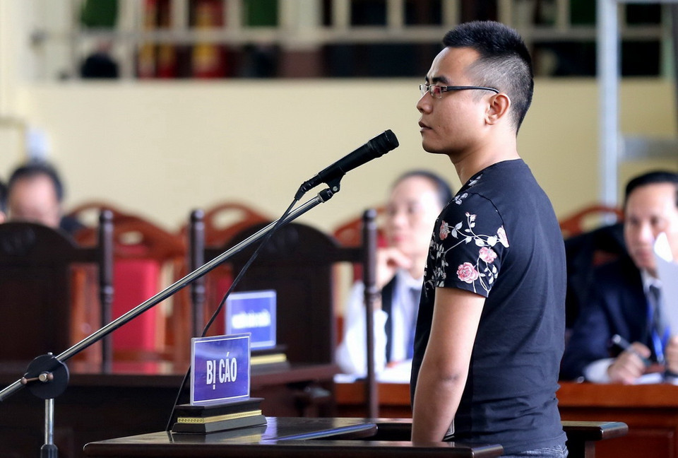 Bị cáo Trần Viết Trường khai báo tại tòa. (Ảnh: Trung Kiên/TTXVN)